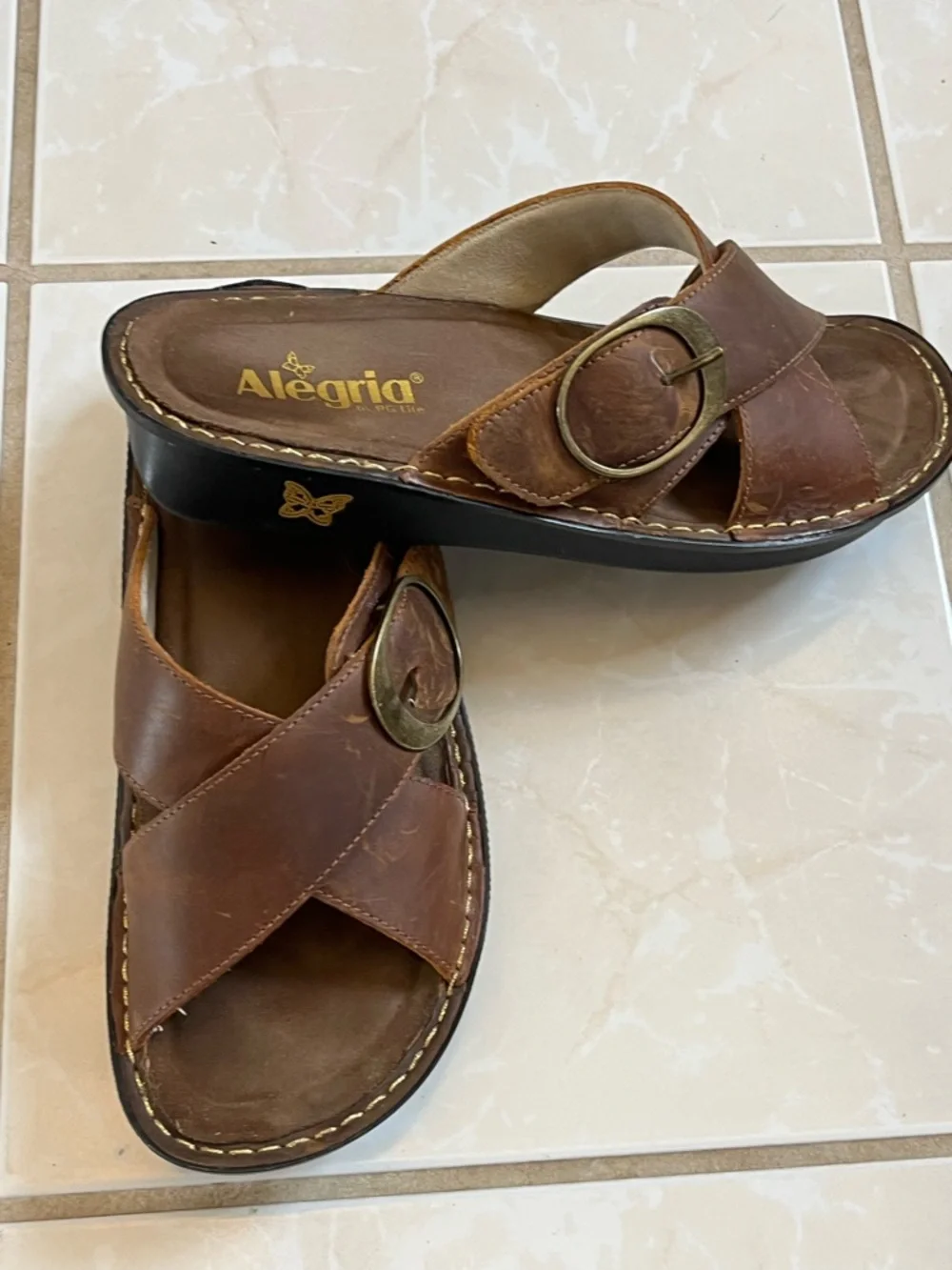 Alegria Women’s Brown Leather Slide Sandals - Picture 2 of 5
